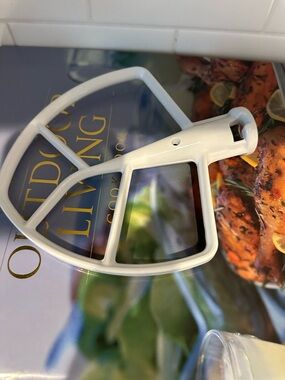 White Stand Mixer Paddle Attachment - Universal Beater no 23